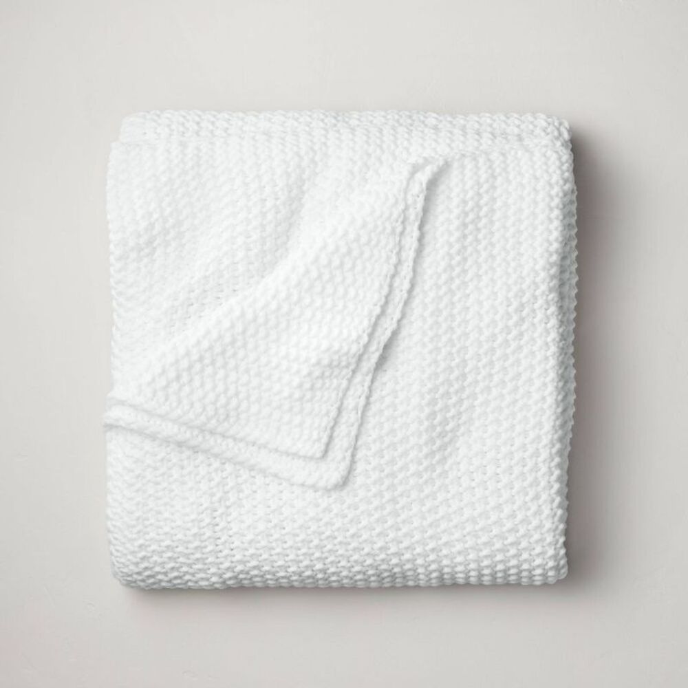 Full/Queen Chunky Knit Bed Blanket White - Soft Acrylic Sweater Knit